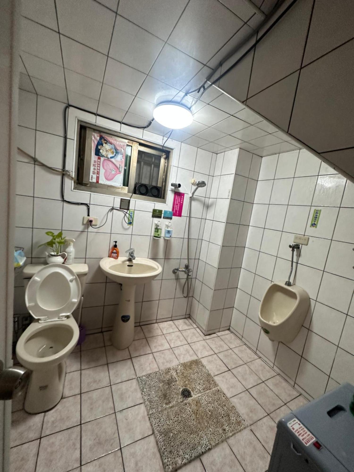 Jiji Art Backpackers Hostel Eksteriør billede